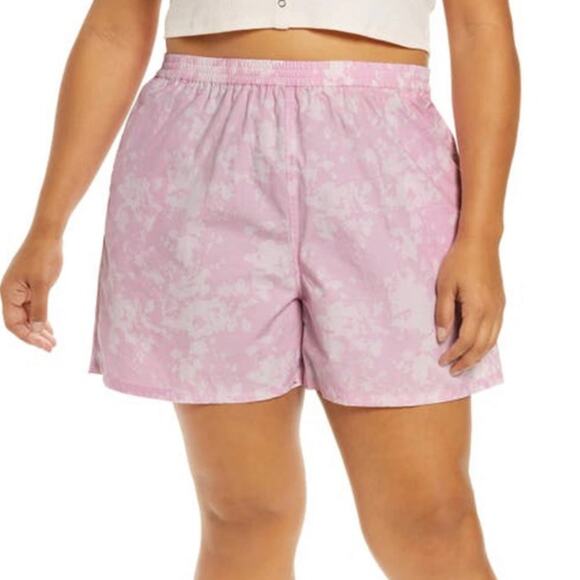 bp Pink Soft Splash Athletic Shorts Size M - Picture 1 of 6